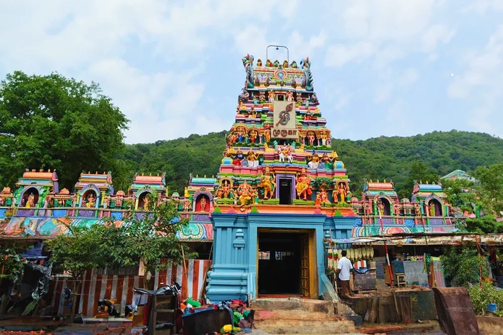 Pazhamudhircholai Murugan Temple